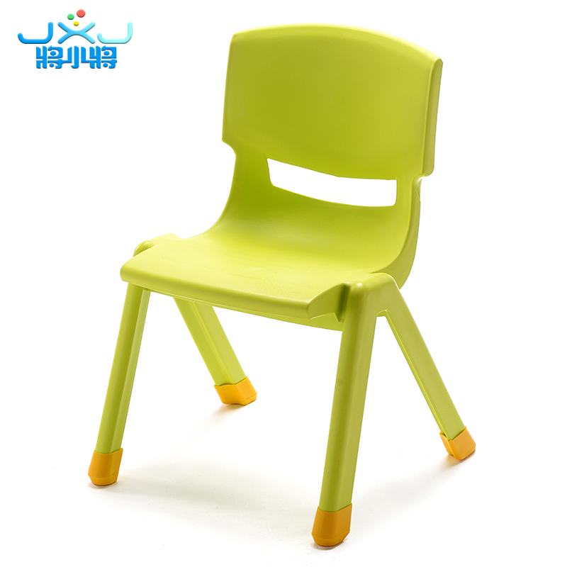 Four pieces of children's chairs, kindergarten backrest chairs, baby chairs, plastic learning tables and chairs for home use are sold.