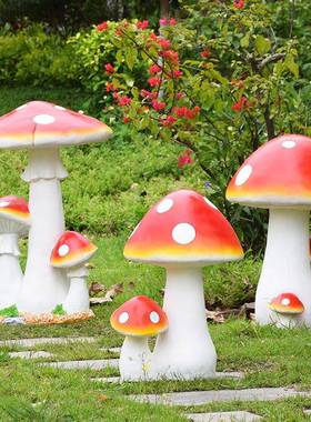 林墅花园装饰庭院仿真蘑菇雕塑商场公园小区J-G8209外草坪户园景