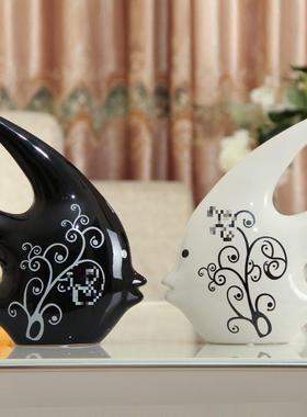 瓷家婚居饰品客厅电视柜装饰品黑简约创意情侣摆件结礼动物NPP陶