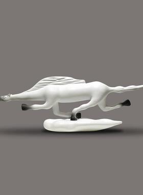 意艺术马雕塑摆追风飞马酒公店大堂客厅办室桌AUU面装创饰艺件术