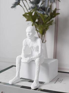 现代简约思考者人物雕塑装饰品样板房间玄关客厅家居桌面摆件