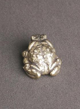 复古纯黄铜金蟾桌面摆件实心蟾蜍蛤蟆创意茶宠摆饰文玩老铜器