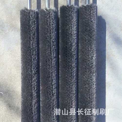 厂家供应抛光打磨毛刷辊耐磨工业机械金属除锈清洁钢丝刷辊滚刷 - 图1