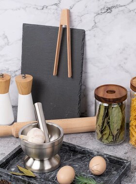 样板间厨房实木胡椒研磨器饰品黑色橱柜餐厅餐桌饰品摆件软装