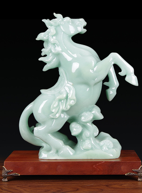 马摆件招财工艺品玉石生肖马办公桌马到成功客厅酒柜电视柜装饰品