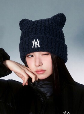 MLB女款冬季保暖猫耳针织帽