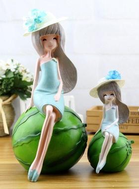 新款可爱创意水果女孩摆件简约现代生日礼物汽车中控台装饰品摆设