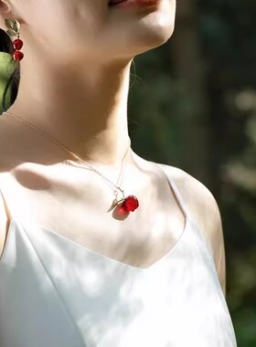 MichaelMichaud红苹果吊坠锁骨链