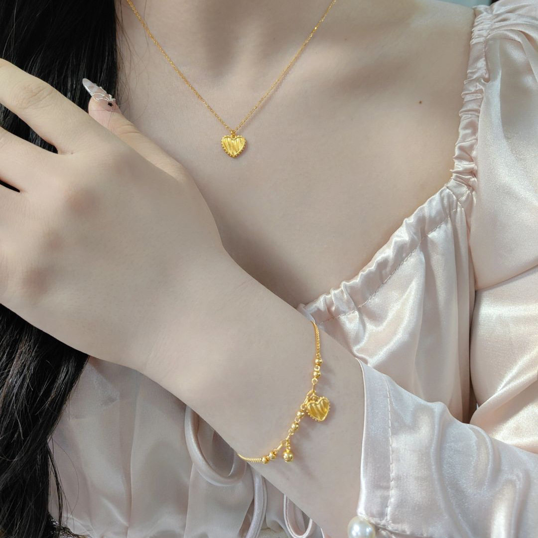 元旦节送礼 优雅贵气蛋面花朵戒指女精致个性轻奢高级感可调节