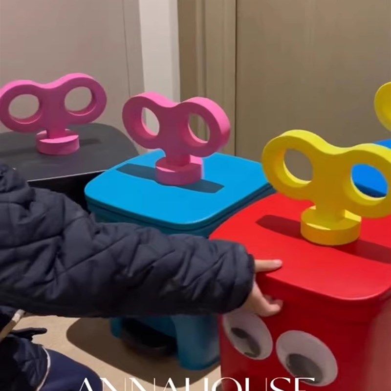 大眼萌麦当劳垃圾桶落地摆件客厅厕所可爱卡通卧室乔迁新居装饰品,淘宝优惠券,粉丝福利购,淘宝优惠卷