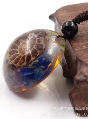 -Accessories Natural Conch Colorful Crystal Stone Pendant Un