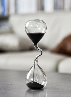 现代简约时间沙漏摆件高级感创意家居书房电视柜办公室桌面装饰品