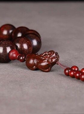 Small leaf red sandalwood red sandalwood green sandalwood go
