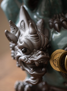 创意招财貔貅摆件陶瓷哥窑开片皮丘中式家居客厅玄关办公桌装饰品