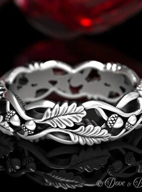 New Creative Personality Branch and Leaf Twist Pattern Women