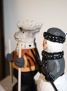 麋鹿雪人橇手工木雕小摆件卡通可爱工位桌面趣味摆放装饰品