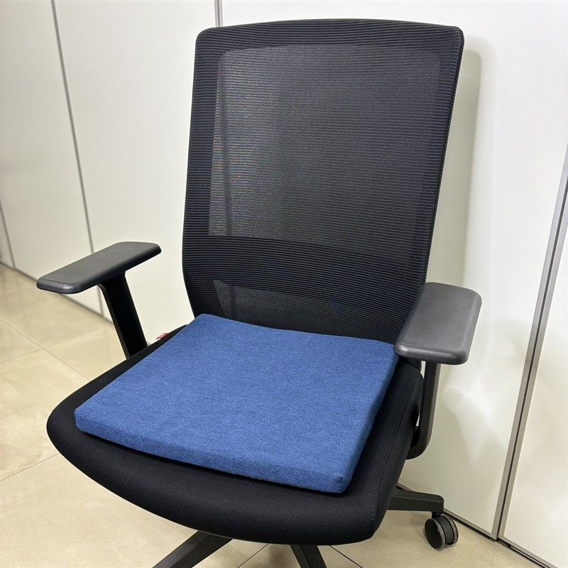 坐垫办公室久坐椅垫学生教室软垫子汽车四季通用慢回弹记忆垫,淘宝优惠券,粉丝福利购,淘宝优惠卷