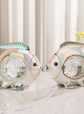 如鱼得水亲嘴鱼水晶球家居客厅玄关电视柜酒柜装饰品摆件年年有余