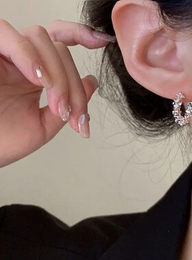 2023 New Fashion rend Unique Design Elegant Exquisite Irregu