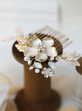 High Quality Metal Flower Bridal Comb White Enamel Wedding H