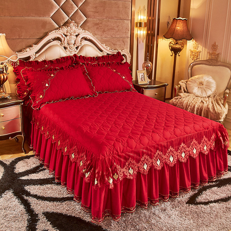 全棉大红刺绣边婚庆结婚床裙三件套全棉床罩加厚夹棉防滑床套单件,淘宝优惠券,粉丝福利购,淘宝优惠卷