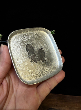 锡雕侠侣郑天泗马上发财茶杯托
