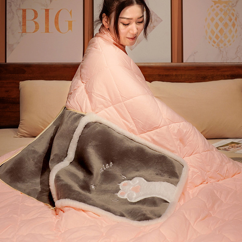 抱枕被子两用二合一办公室加厚午睡枕头汽车折叠车用靠枕午休毯子,淘宝优惠券,粉丝福利购,淘宝优惠卷