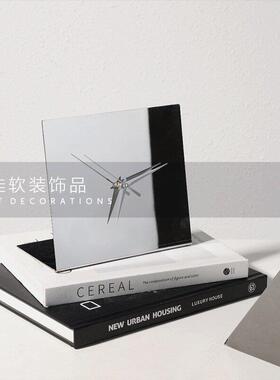 现代简约不锈钢创意个性时钟座钟摆件家居玄关客厅桌面座钟装饰品