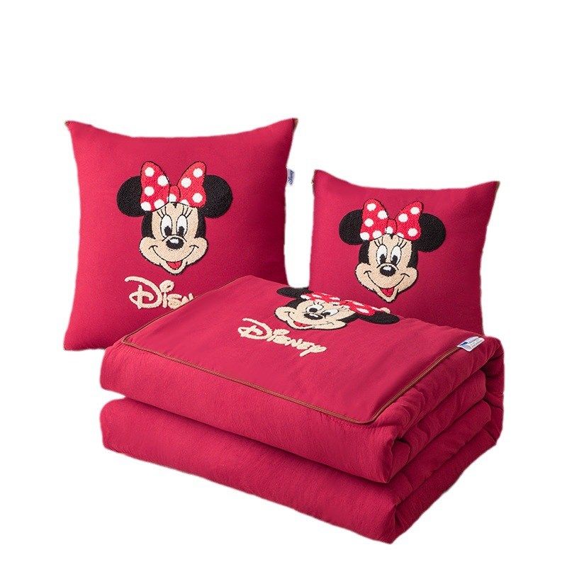 草莓熊毛巾绣靠垫被抱枕被家用车载靠枕办公室午睡枕头毯子二合一,淘宝优惠券,粉丝福利购,淘宝优惠卷