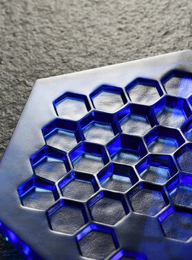 威弗列德新款琉璃奖牌奖盘定制活动颁奖纪念品团队协作蜂巢奖杯