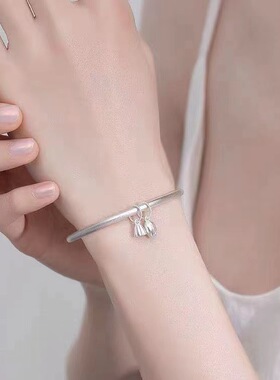 传承古法银两世欢莲蓬吊坠镯子女款简约手工磨砂白铜镀银手镯礼物