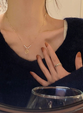 纳福珍珠小众设计轻奢锁骨项链女