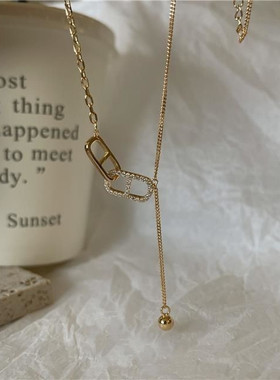 时髦百搭猪鼻子金色锁骨链女款