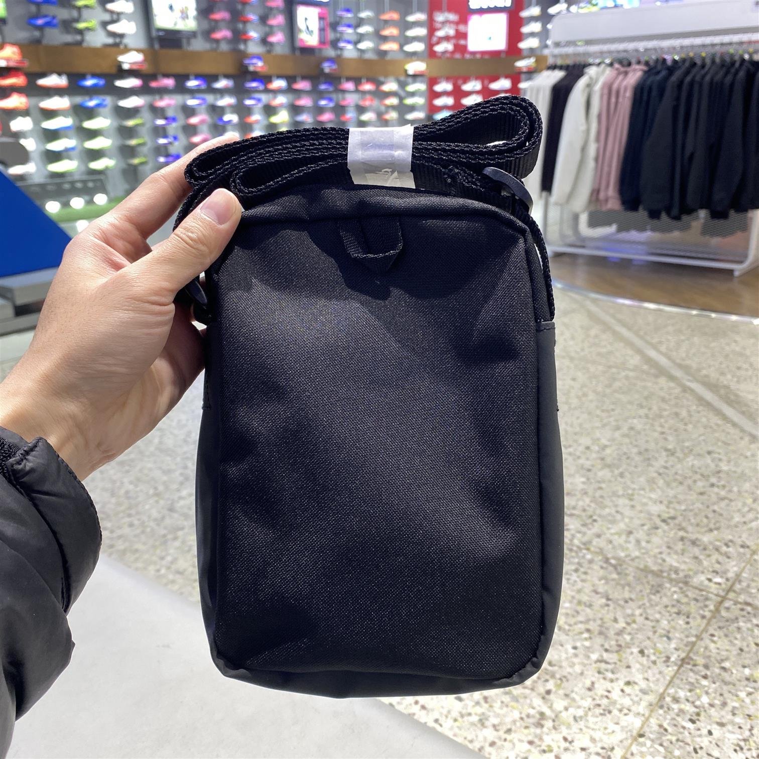 Adidas men's and women's bags high-end small crossbody bag simple and versatile fashion trend bag KC6921