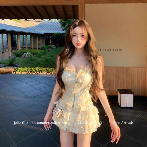 你的懒懒llan【古董少女】鱼骨塑形蕾丝刺绣抹胸+层次半裙套装女 - 图0