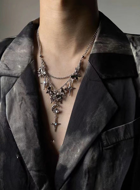 黑暗镶钻蝴蝶四芒星项链个性月亮创意潮流吊坠优雅气质高级感项饰