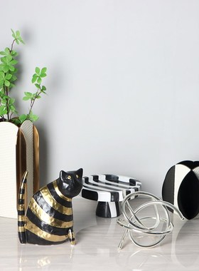 北欧轻奢样板间软装饰品摆件大理石高脚托盘客厅金属皮革花瓶摆设