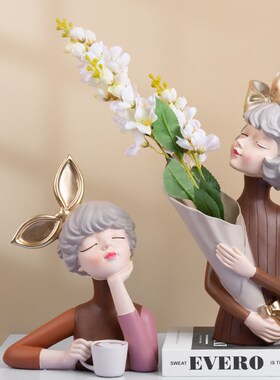 手捧花女孩摆件北欧轻奢客厅玄关餐桌装饰品创意花插花瓶生日礼物