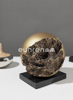 现代简约复古铜色几何球雕塑摆件样板房间售楼处书房客厅软装饰品