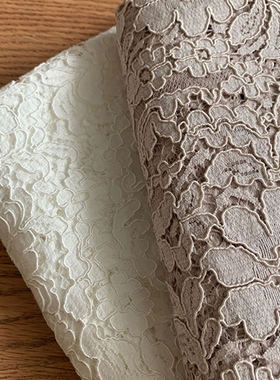进口高端重磅立体股线蕾丝布料红色蕾丝面料新娘礼服车骨线花边布
