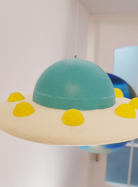 宇宙飞船宇航员火箭模型幼儿园星空摄影早教装环创商场星球吊挂饰