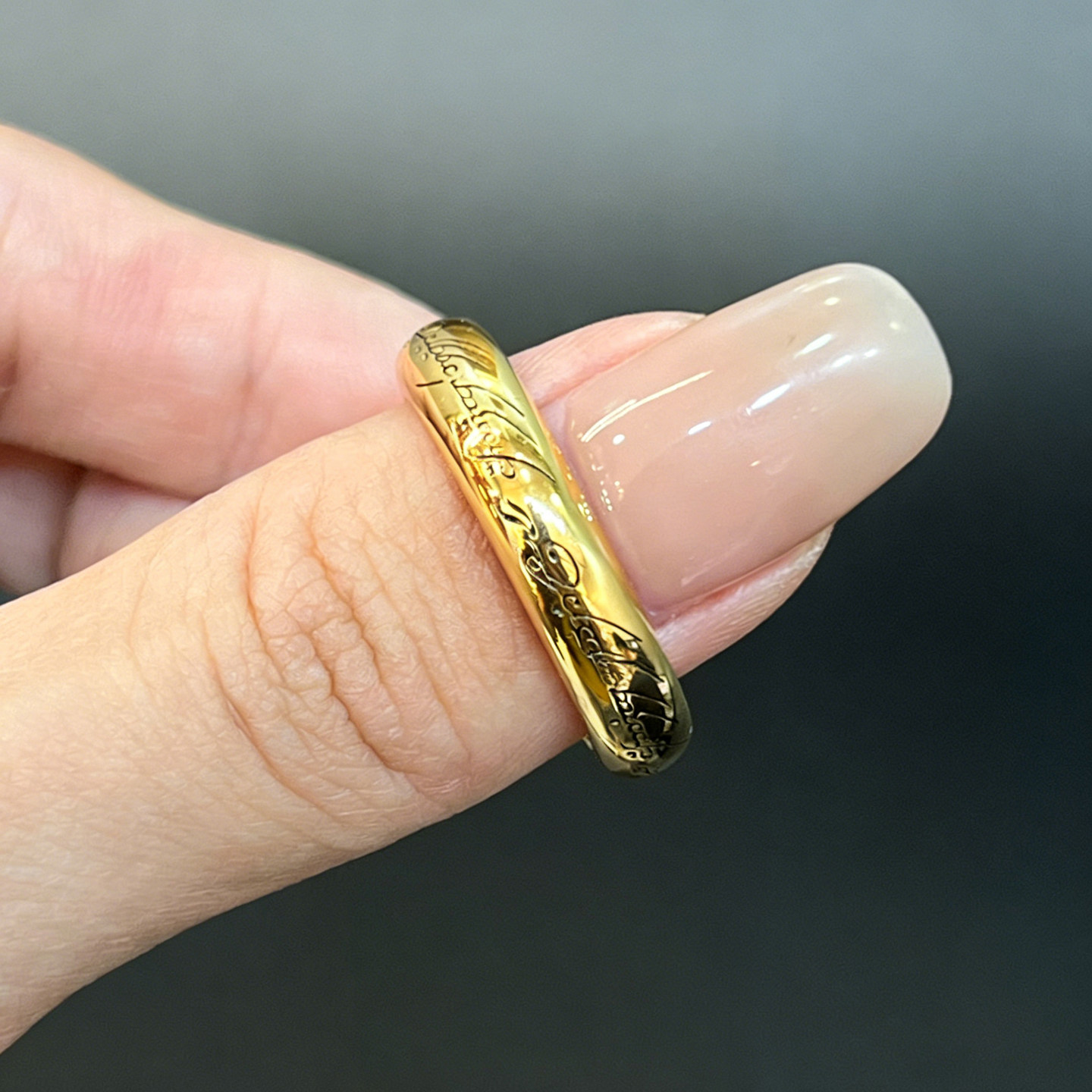 Ancient gold ring glossy solid electric black musical note