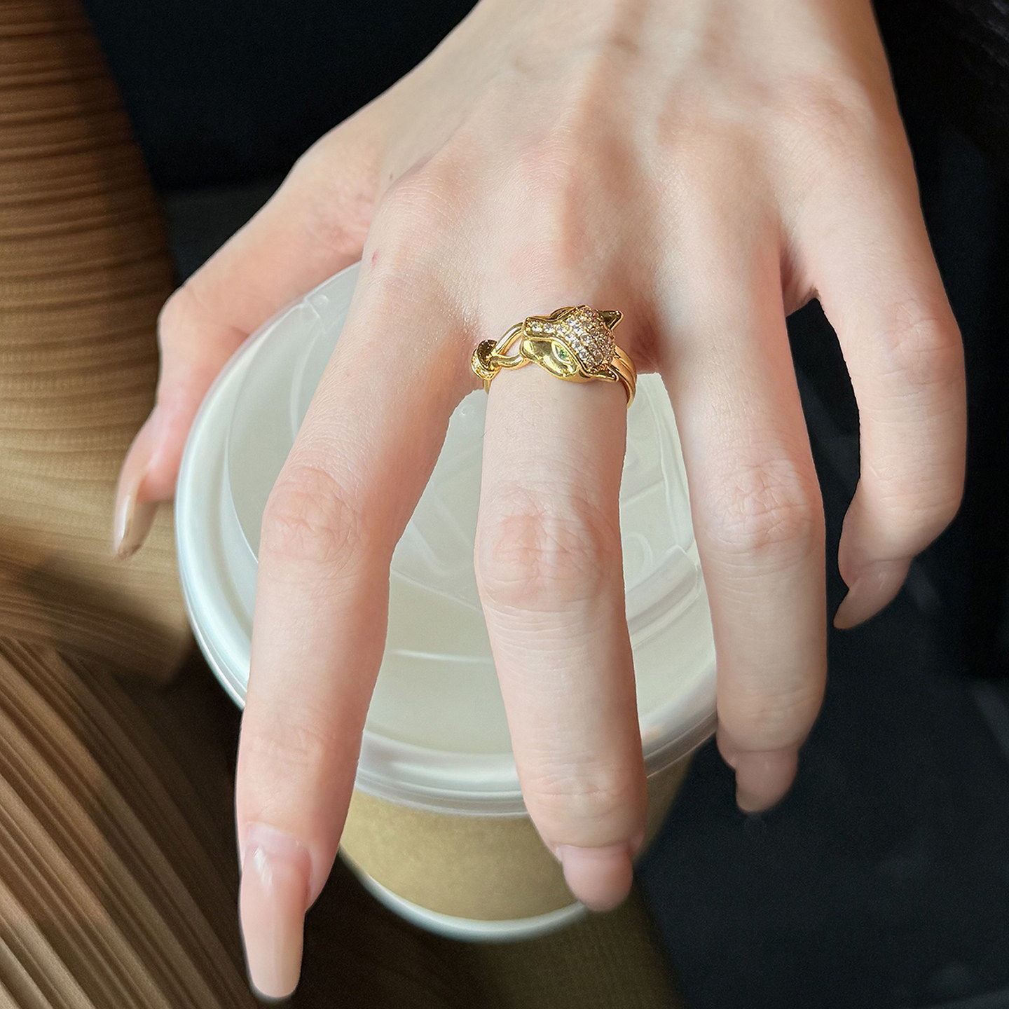 Queyunlai 5D point diamond gold ring women's gold 999 European style cheetah fashion luxury ring hard gold craftsmanship