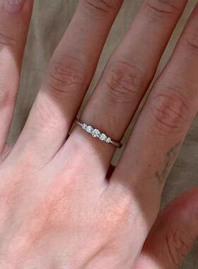 小红书爆闪排钻戒指女小众设计感指环简约百搭高级时尚通勤食指戒