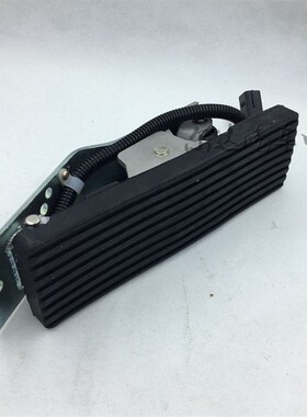 适用于玉柴客车大巴油门踏板加速传感器G2100-3823800B 3823800C