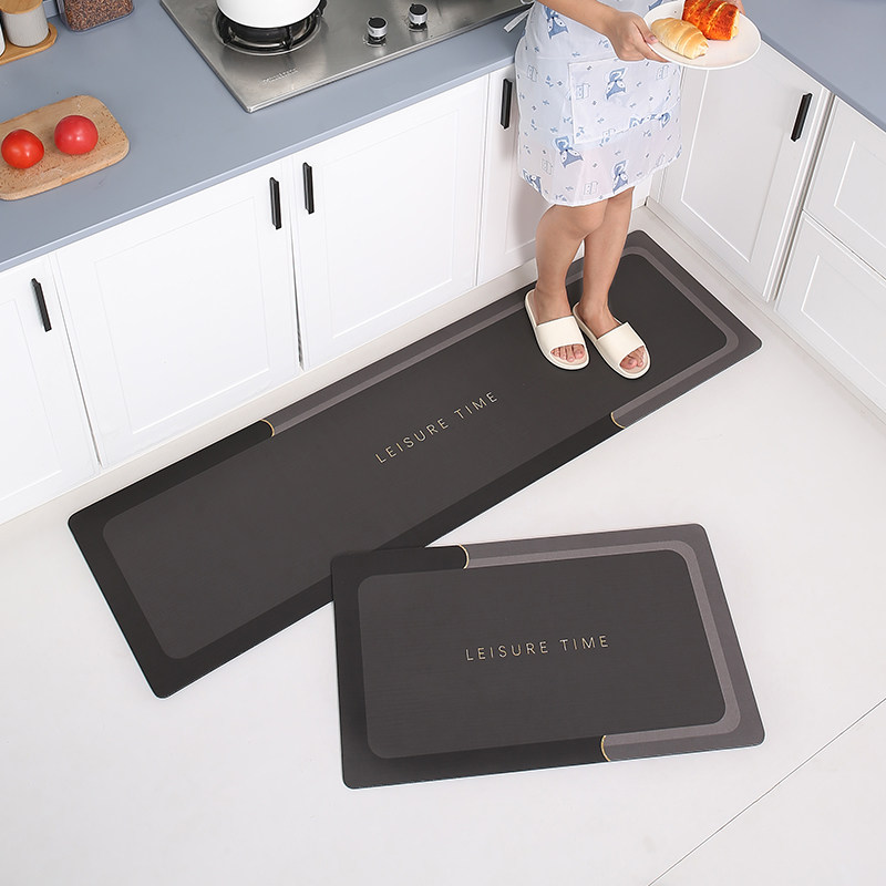 Kitchen floor mats, non-slip, anti-oil, water-absorbent door mats, dirt-resistant floor mats, diatom mud waterproof household no-wash wipeable carpets