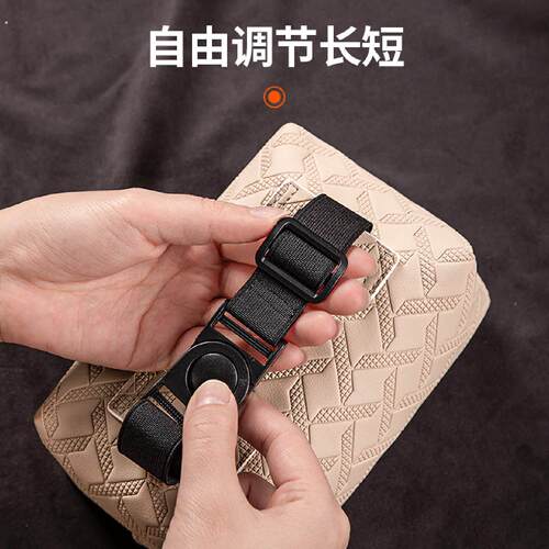 车载纸巾盒挂式高级感汽车内扶手箱中控台纸抽盒车用2026新款挂袋 - 图1