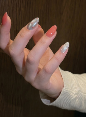 逸指尖春日温柔手工穿戴甲
