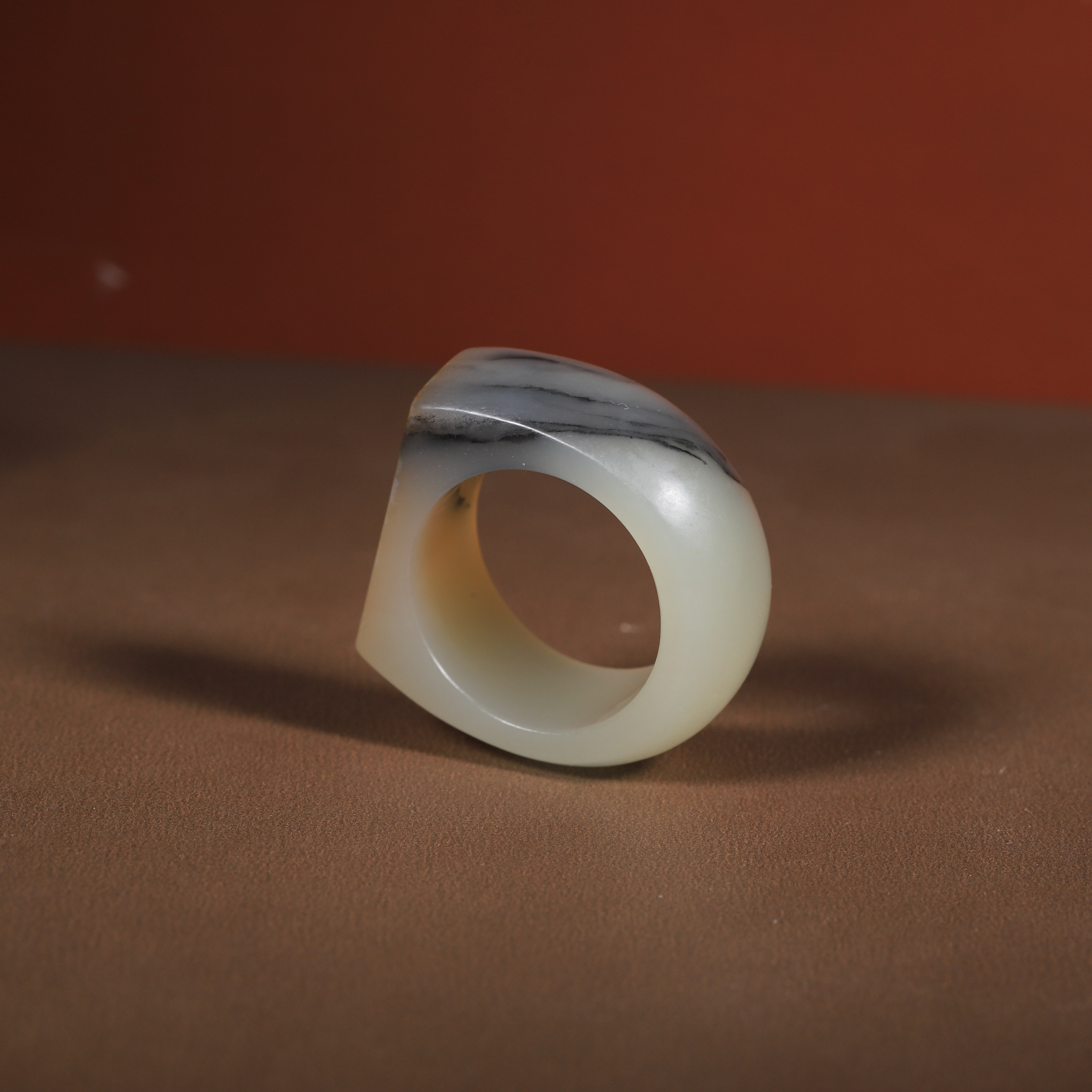 Natural Xinjiang Hetian Jade Seed Red Leather Saddle Ring