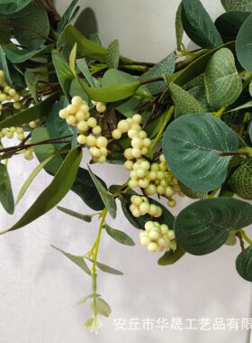 跨境加密人造桉树叶尤加利叶仿真浆果花环门挂墙壁饰工厂供应